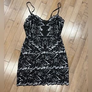 Natori silver & black lace overlay semi sheer mini dress or slip/ chemise medium